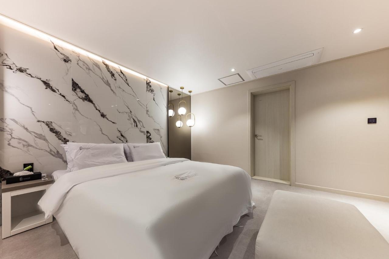 Hotel Lium Cheonan Exterior foto
