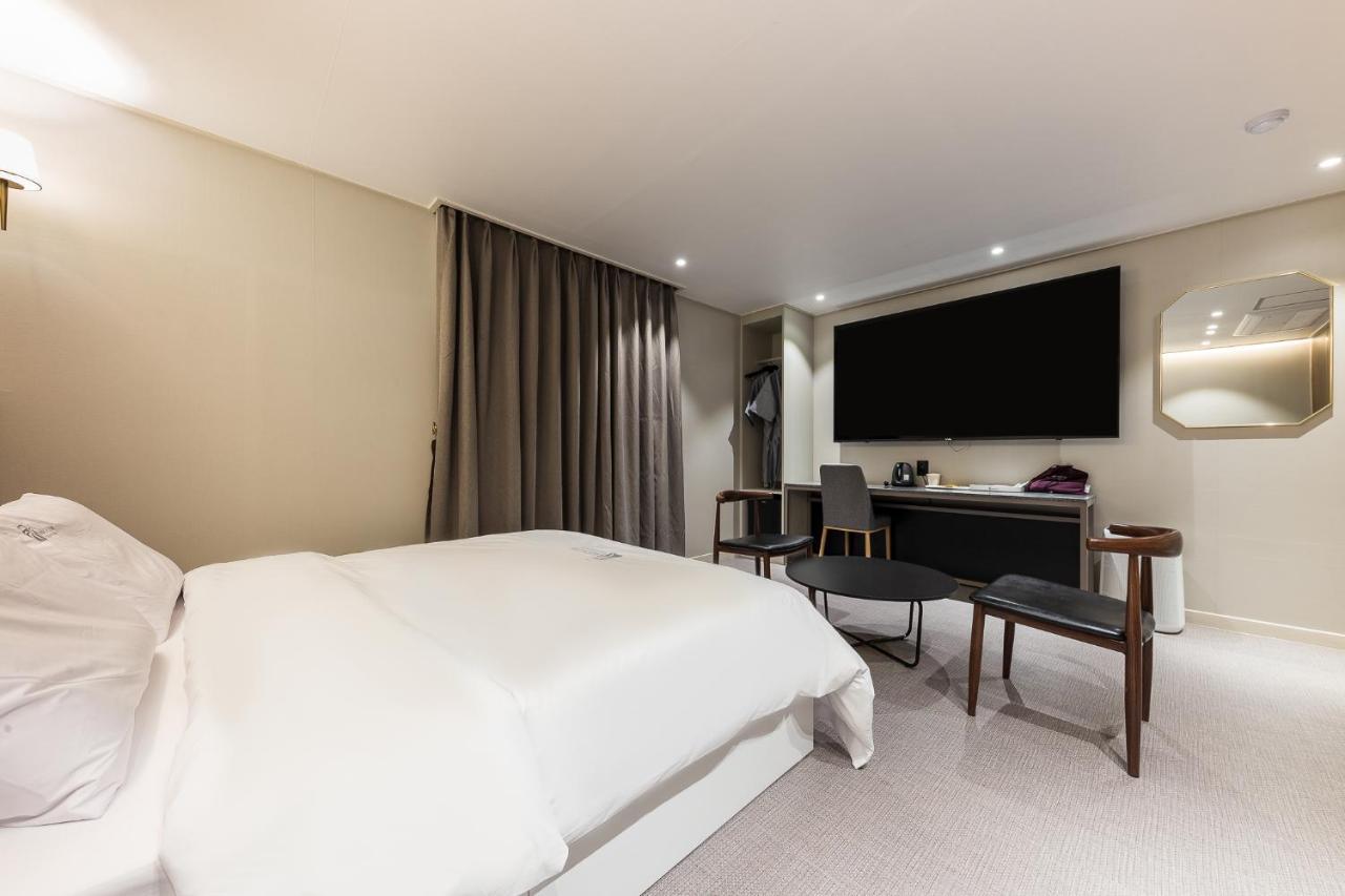 Hotel Lium Cheonan Exterior foto